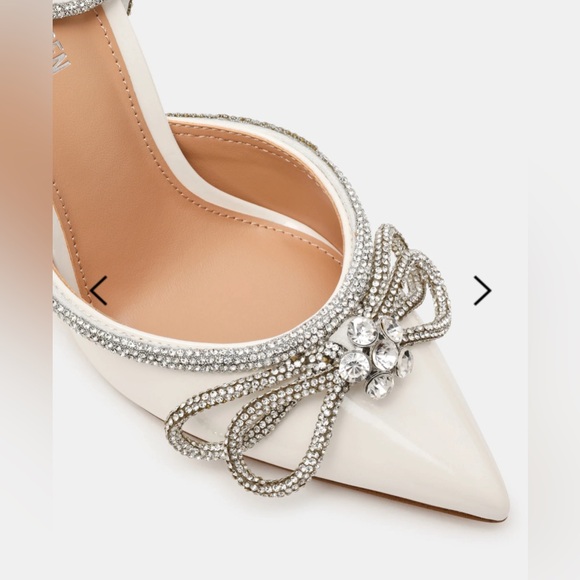 Steve Madden Cream Heels with Silver Embellishments - Picture 2 of 5